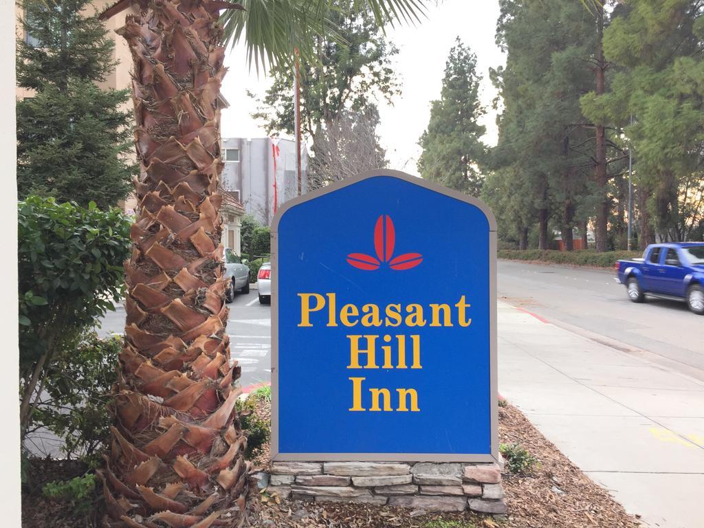 Pleasant Hill Inn Eksteriør bilde